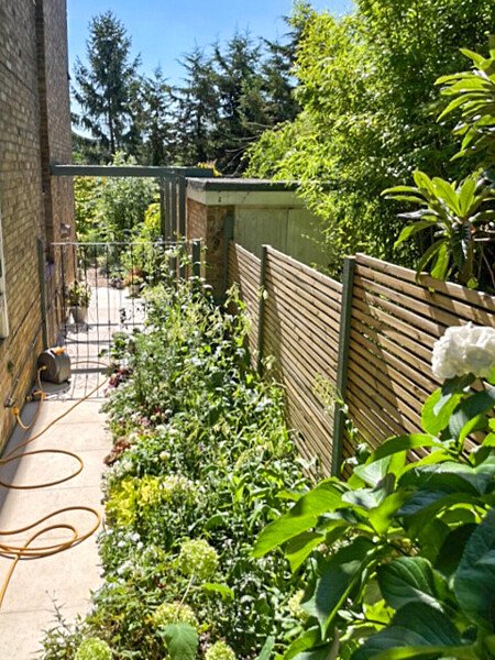 Roof top with view house- Filming Locations Locations Direct -17