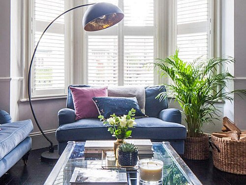 triangle glass door - Filming Locations Locations Direct -14