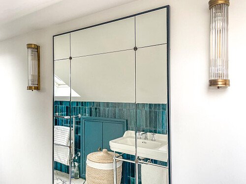 triangle glass door - Filming Locations Locations Direct -30