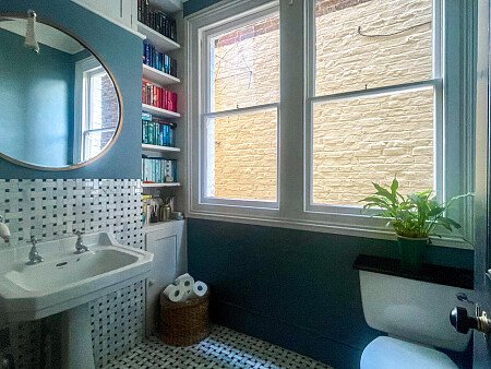 triangle glass door - Filming Locations Locations Direct -33