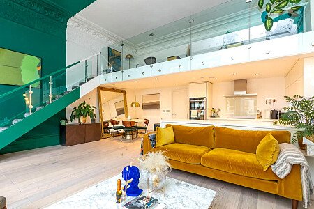 Colourful mezzanine apartment  - Filming Locations Locations Direct -01