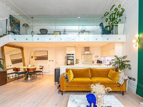 Colourful mezzanine apartment  - Filming Locations Locations Direct -06