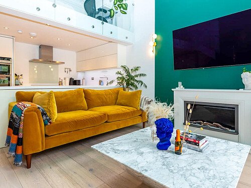 Colourful mezzanine apartment  - Filming Locations Locations Direct -07