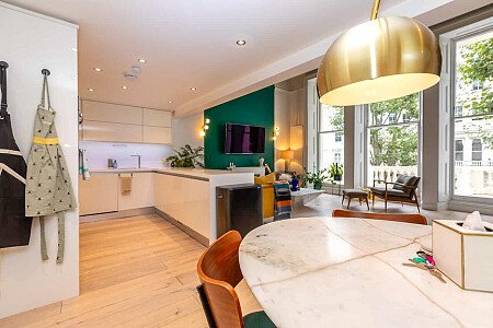 Colourful mezzanine apartment  - Filming Locations Locations Direct -16