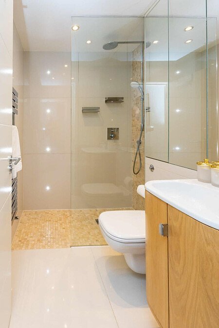 Colourful mezzanine apartment  - Filming Locations Locations Direct -30