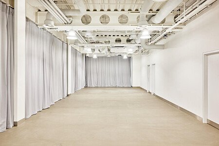 Industrial pipes - Filming Locations Locations Direct -06