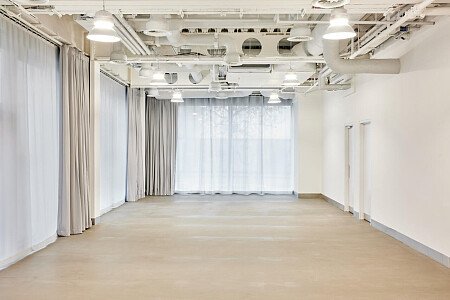 Industrial pipes - Filming Locations Locations Direct -07