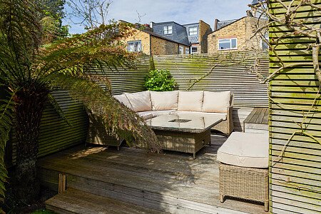 Sky light panels - Filming Locations Locations Direct -04