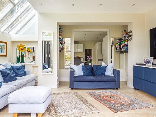 Sky light panels - Filming Locations Locations Direct -08