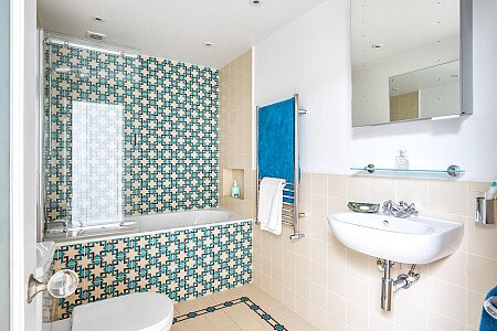 Sky light panels - Filming Locations Locations Direct -16