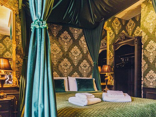 Harry Potter house - Filming Locations Locations Direct -42