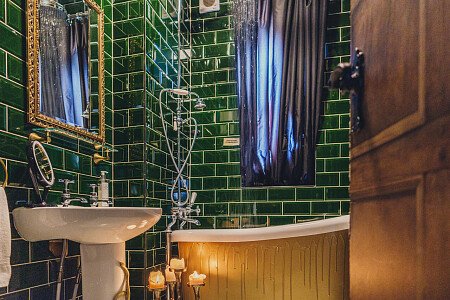 Harry Potter house - Filming Locations Locations Direct -48