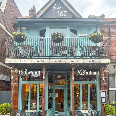 Hanging lights bar - Filming Locations Locations Direct -17