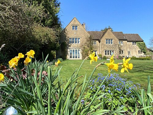 Traditional country house - Filming Locations Locations Direct -04