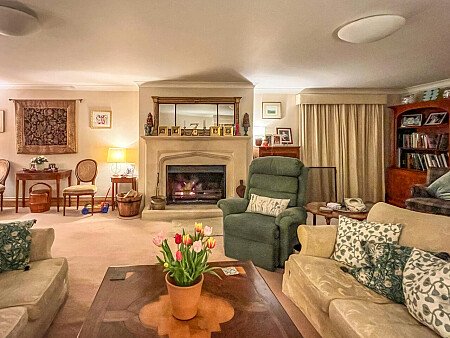 Traditional country house - Filming Locations Locations Direct -06