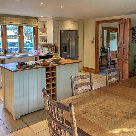 Traditional country house - Filming Locations Locations Direct -10