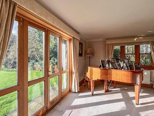 Traditional country house - Filming Locations Locations Direct -12