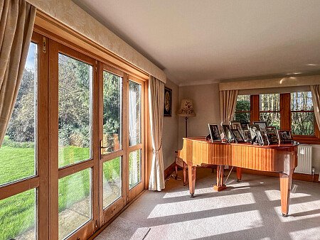 Traditional country house - Filming Locations Locations Direct -12