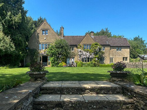 Traditional country house - Filming Locations Locations Direct -26