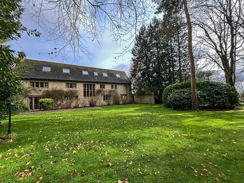 Traditional country house - Filming Locations Locations Direct -27