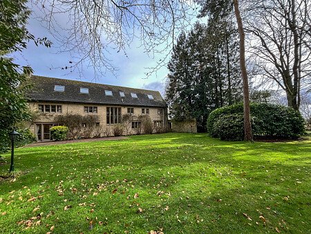 Traditional country house - Filming Locations Locations Direct -27