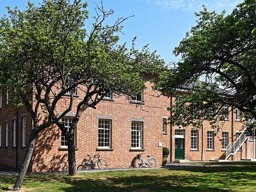 Spacious, gallery, historic site Warehouse - Filming Locations Locations Direct -15