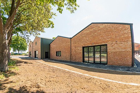 Spacious, gallery, historic site Warehouse - Filming Locations Locations Direct -19