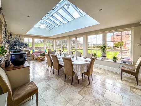 Large barn skylight - Filming Locations Locations Direct -06