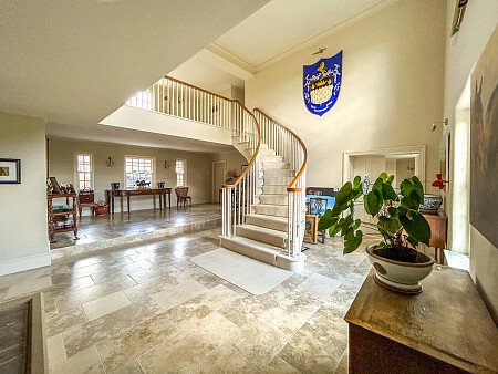 Large barn skylight - Filming Locations Locations Direct -05