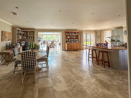 Large barn skylight - Filming Locations Locations Direct -12