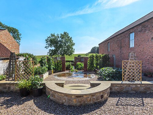 Large barn skylight - Filming Locations Locations Direct -24