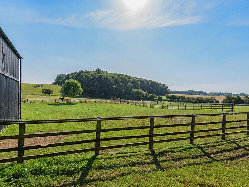 Large barn skylight - Filming Locations Locations Direct -31