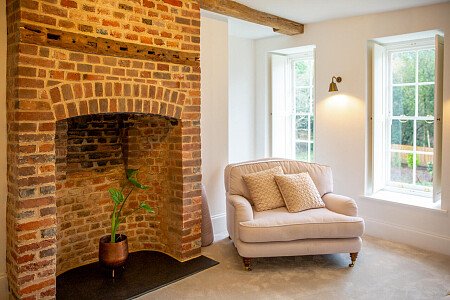 Gold fireplace - Filming Locations Locations Direct -06