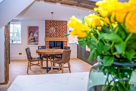 Gold fireplace - Filming Locations Locations Direct -10