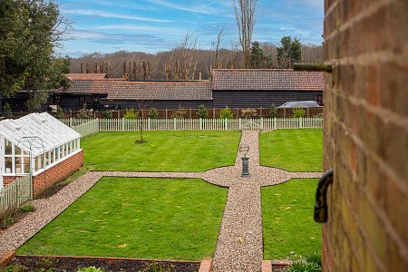 Gold fireplace - Filming Locations Locations Direct -29