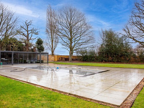 Gold fireplace - Filming Locations Locations Direct -31