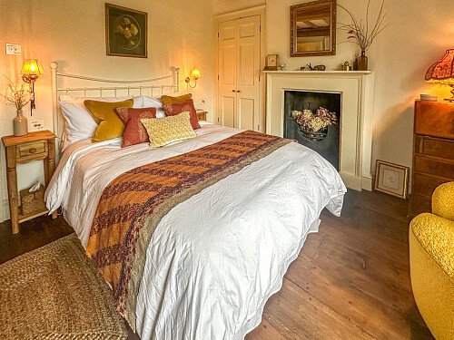 Natural wooden flooring  - Filming Locations Locations Direct -16