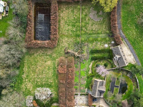 Natural wooden flooring  - Filming Locations Locations Direct -27