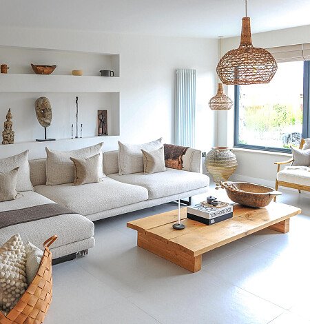 Wooden partition Stone wall- Filming Locations Locations Direct -04