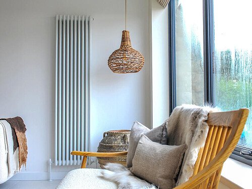 Wooden partition Stone wall- Filming Locations Locations Direct -06