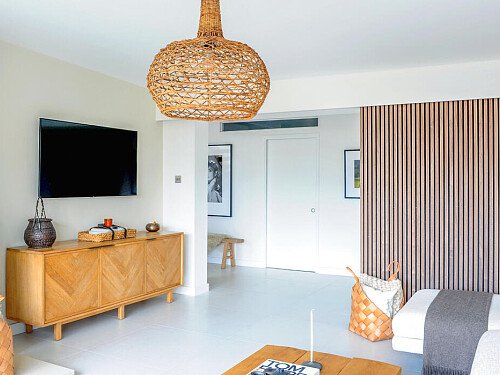 Wooden partition Stone wall- Filming Locations Locations Direct -12