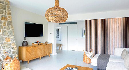 Wooden partition Stone wall- Filming Locations Locations Direct -12