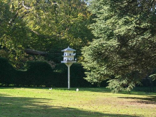 Colourful period round driveway-20