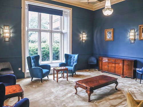 Patterned ceiling - Filming Locations Locations Direct -05