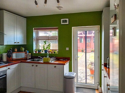 Beachor House - Filming Locations Locations Direct -04