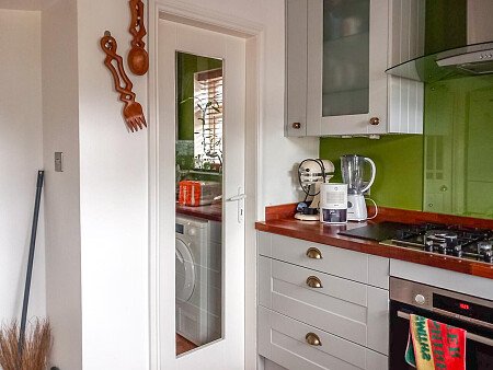 Beachor House - Filming Locations Locations Direct -12