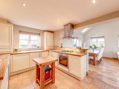 Ford House - Filming Locations Locations Direct -06