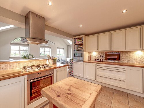 Ford House - Filming Locations Locations Direct -09