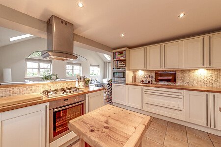 Ford House - Filming Locations Locations Direct -09