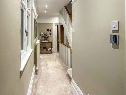 Gravel House  - Filming Locations Locations Direct -23